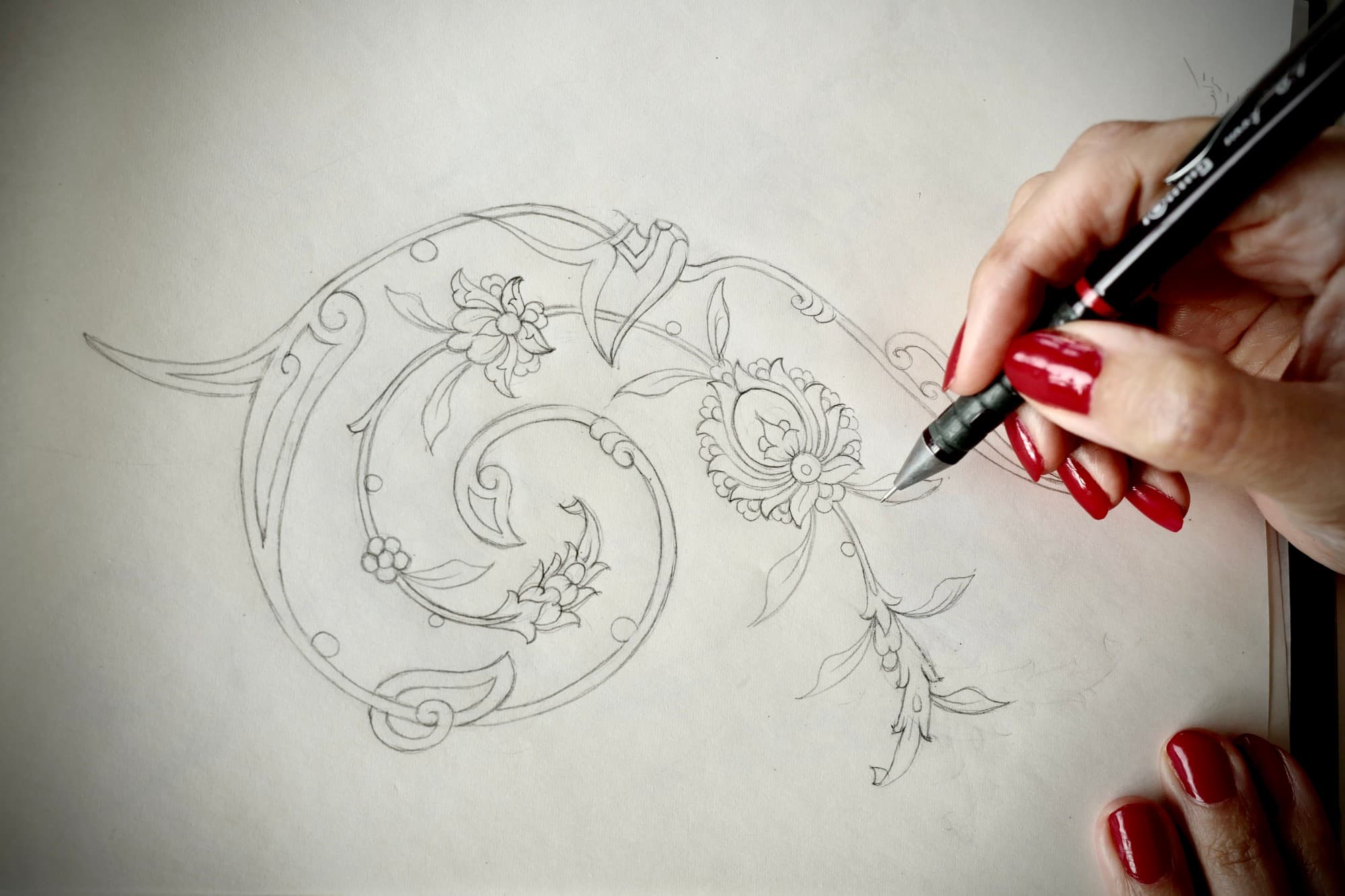 Traditional Persian Motif Design — Pattern, Geometry and Symbol